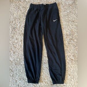 Nike women’s faded black Sweatpants. Used 3 times